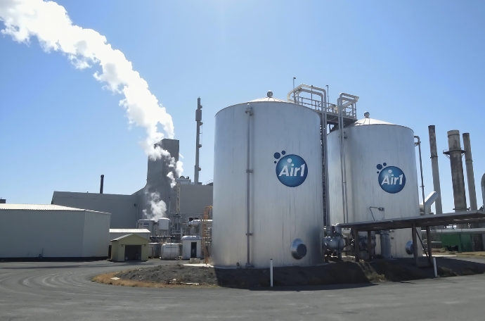 Tank of air1